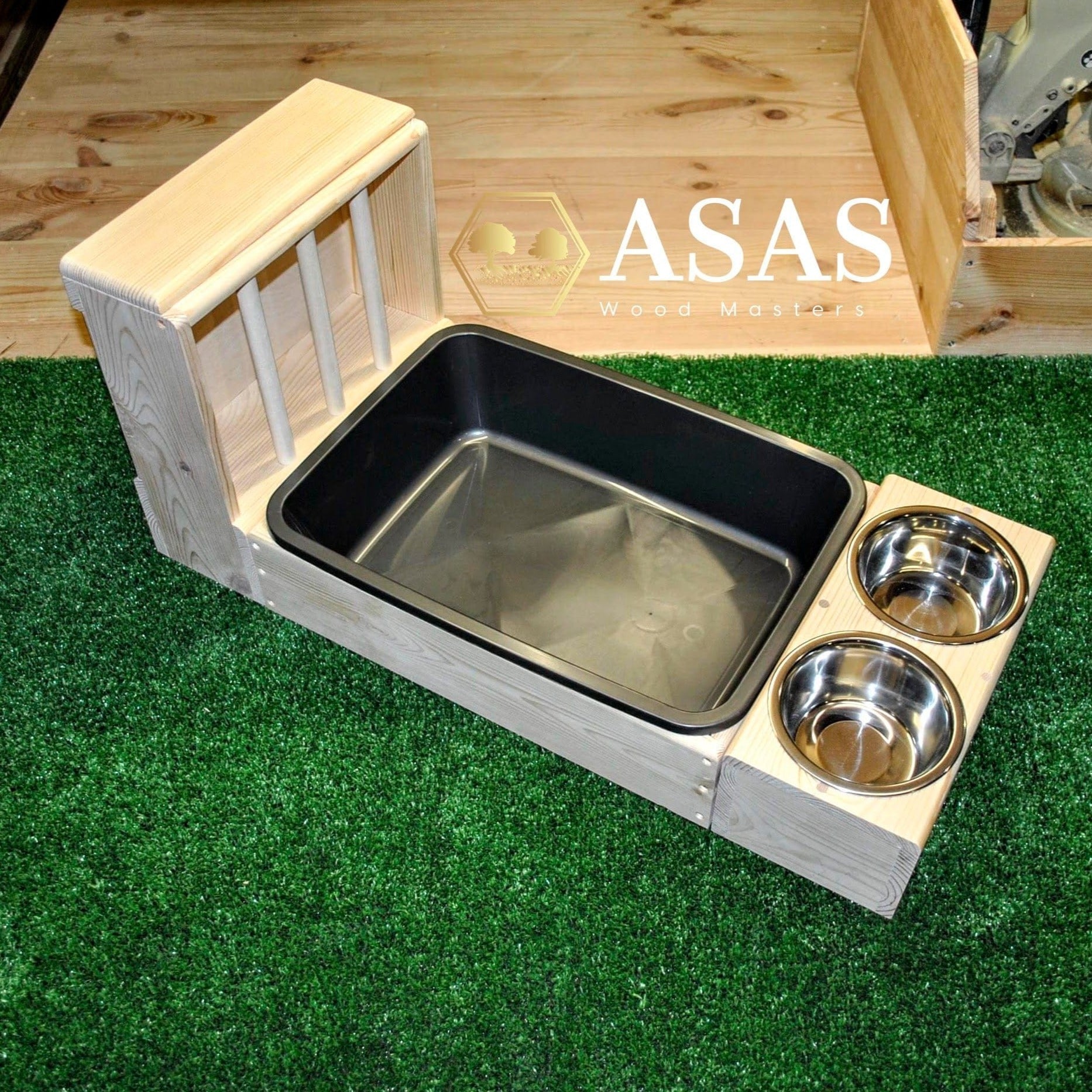 rabbit litter box, bunny hay feeder and metal food and drink bowl station combo, made by asaswood