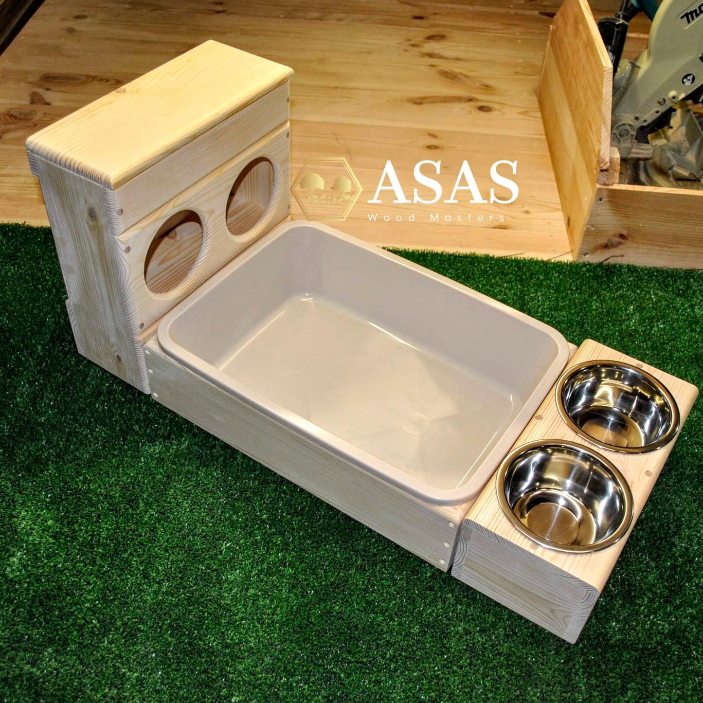 rabbit litter box sand color with hay feeder and food bowls for rabbit