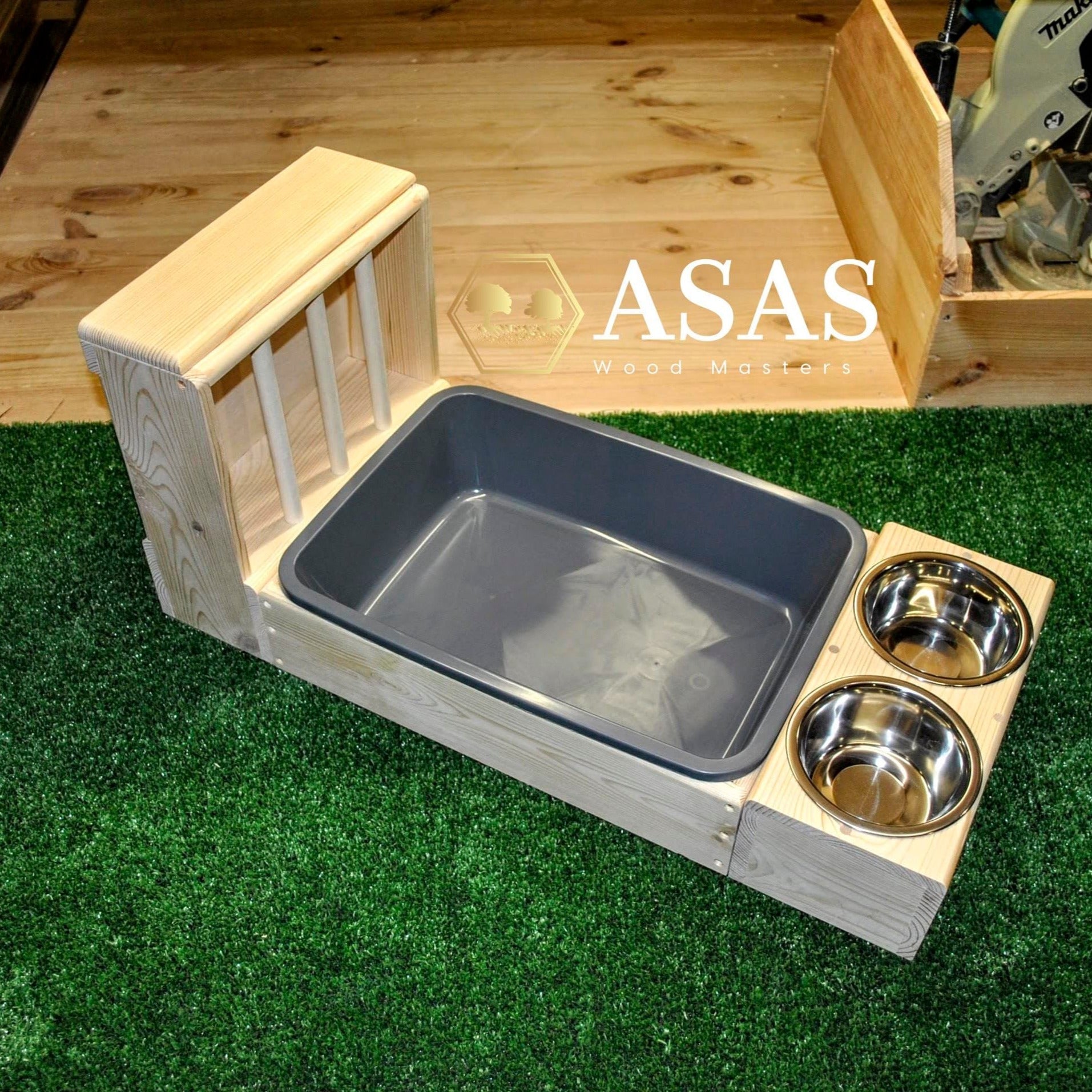 rabbit litter box, bunny hay feeder and metal food and drink bowl station combo