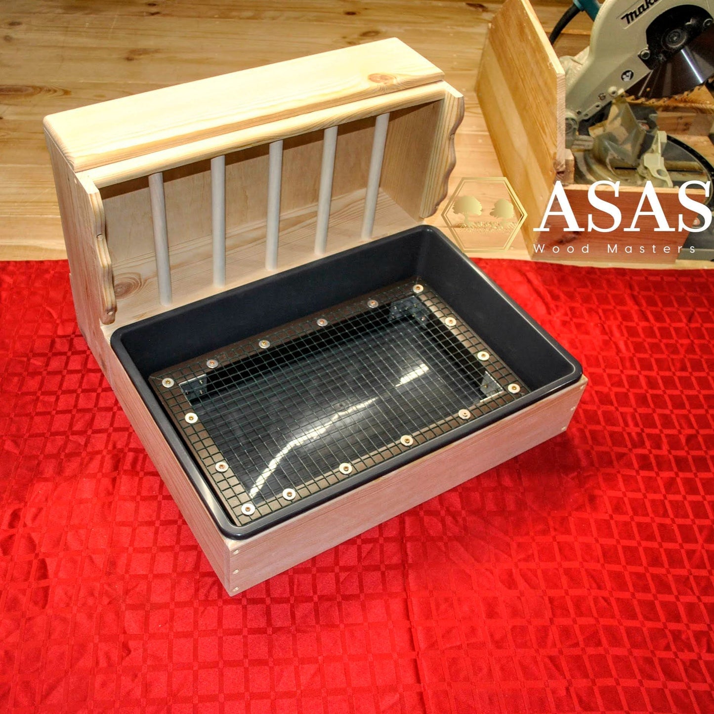 Rabbit hay feeder with litter box large size, wire mesh insert, made by asaswood