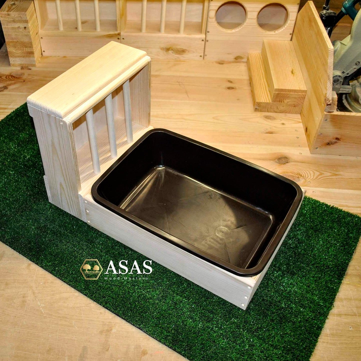 rabbit hay feeder with litter tray